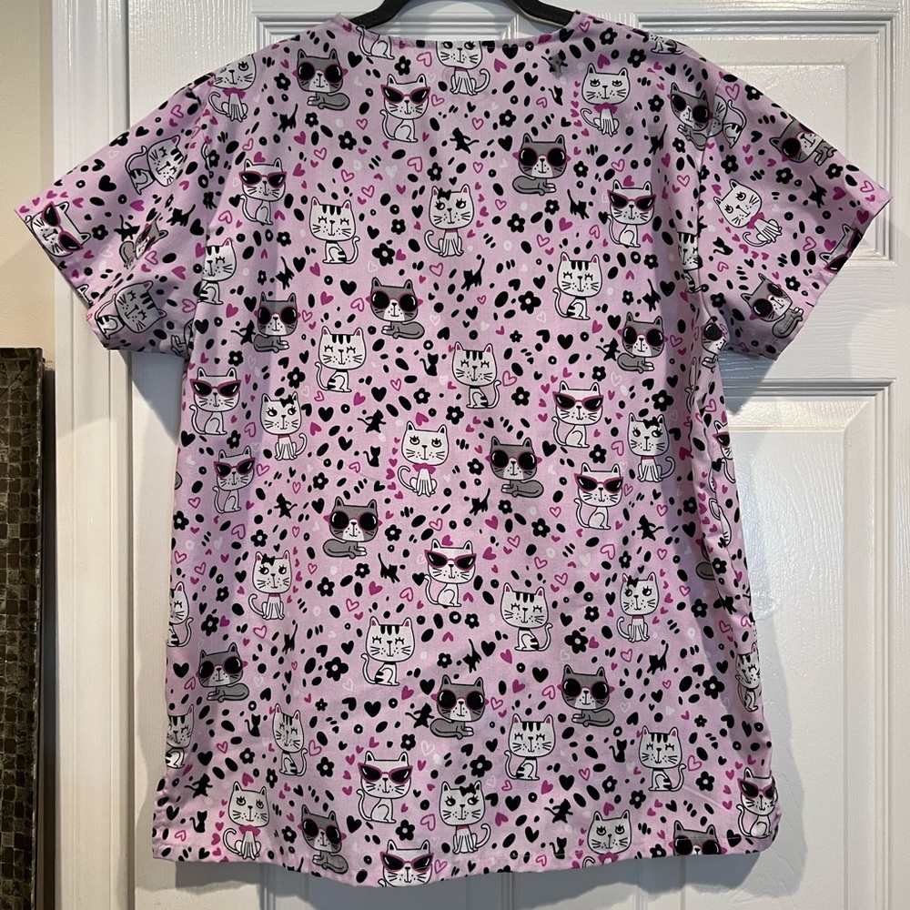 Women’s V-neck Cute Cats Scrub Top - Picture 2 of 3